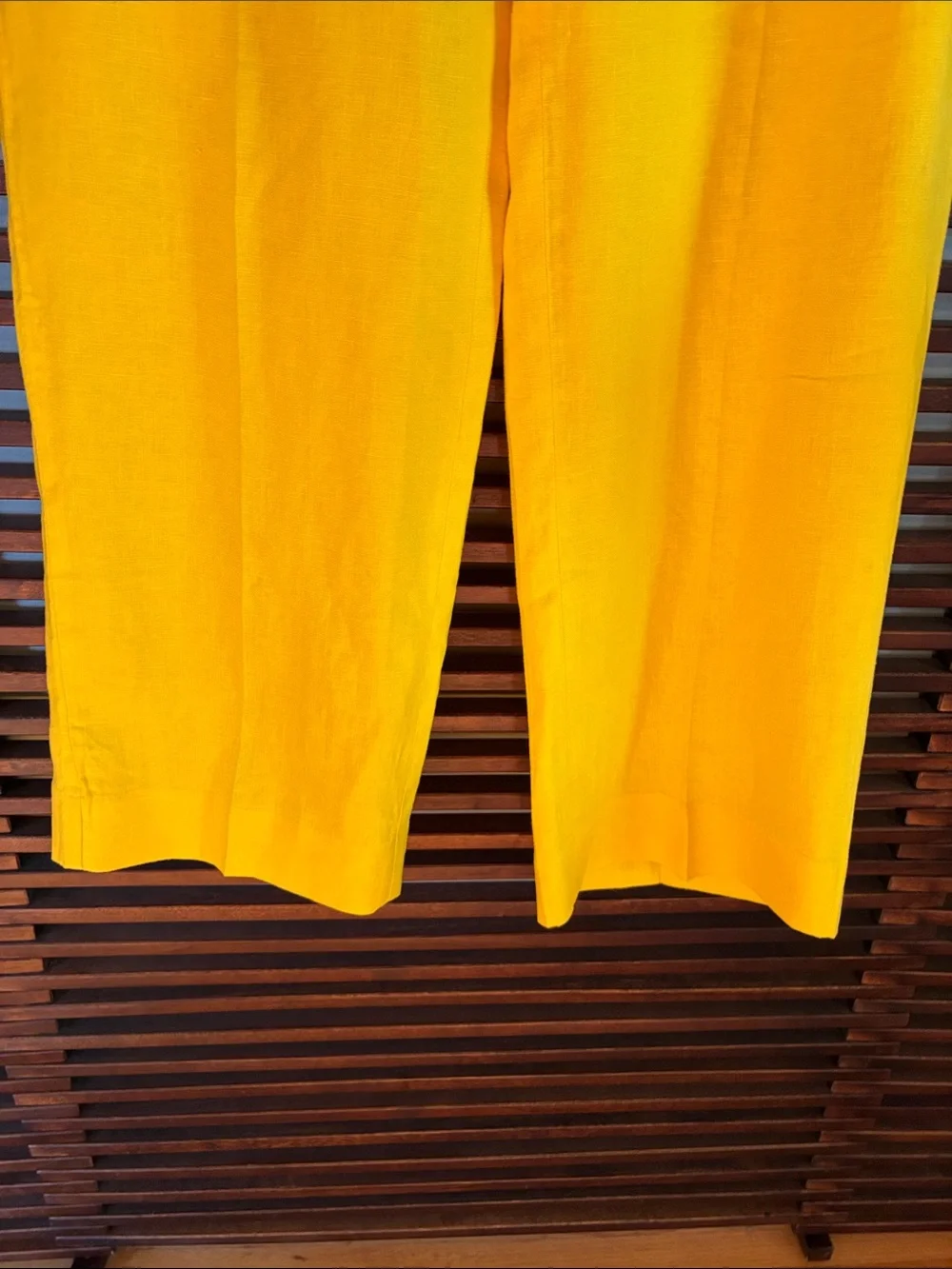 🎉NEW LISTING!🎉Banana Republic Linen-Blend Pants